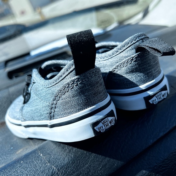 Size 6 Toddler Grey Vans - Picture 1 of 3